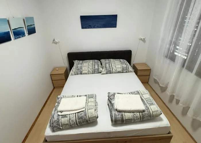 Apartment Seaview Šilo