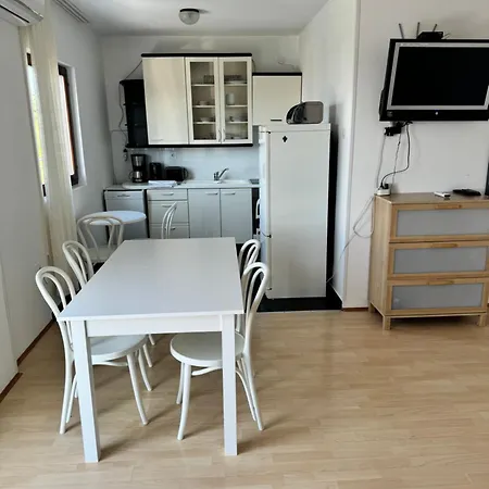 Seaview Apartamento Šilo